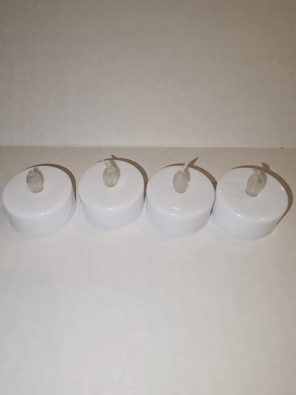24 LED W/batteries Included Tea Light Candles